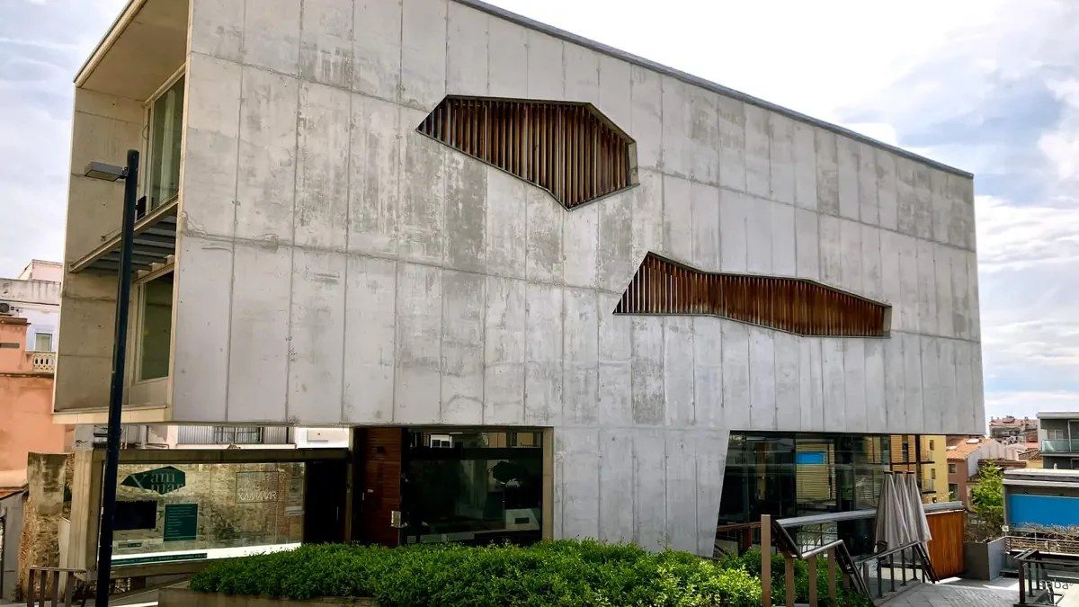 Façana de Can Xammar, a Mataró